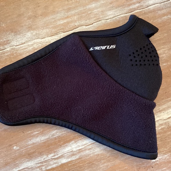 Cold Weather Face Covering by Seirus, M - Picture 4 of 4